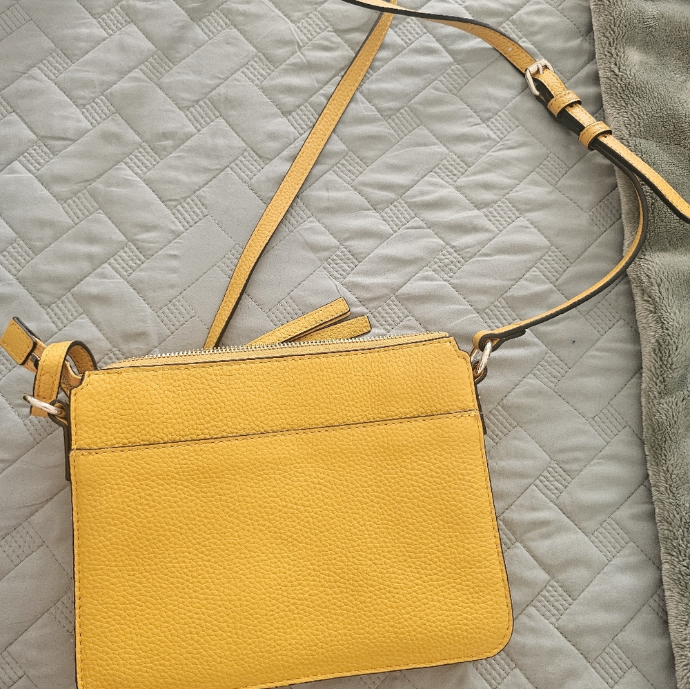 Vince Camuto Gold Yellow Crossbody Bag - Picture 7 of 7